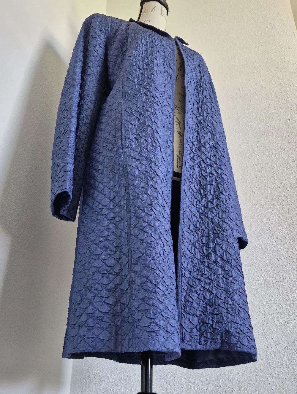 Eileen Fisher Quilted Crinkled Silk, Midi Trench Evening Coat in Blue
